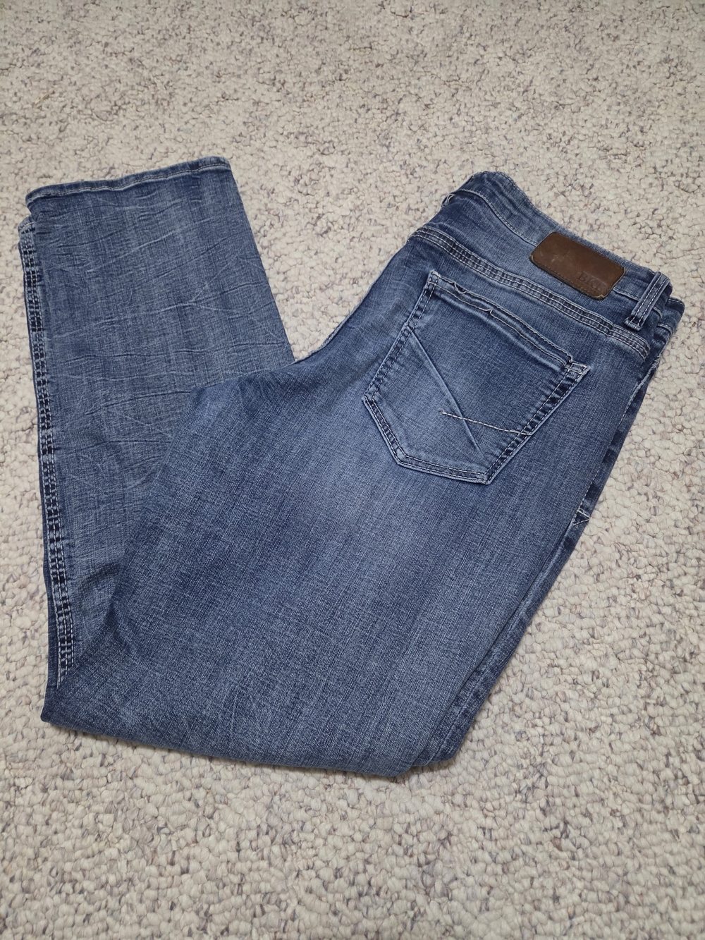 BKE Men's Medium Blue Slim Straight Jeans